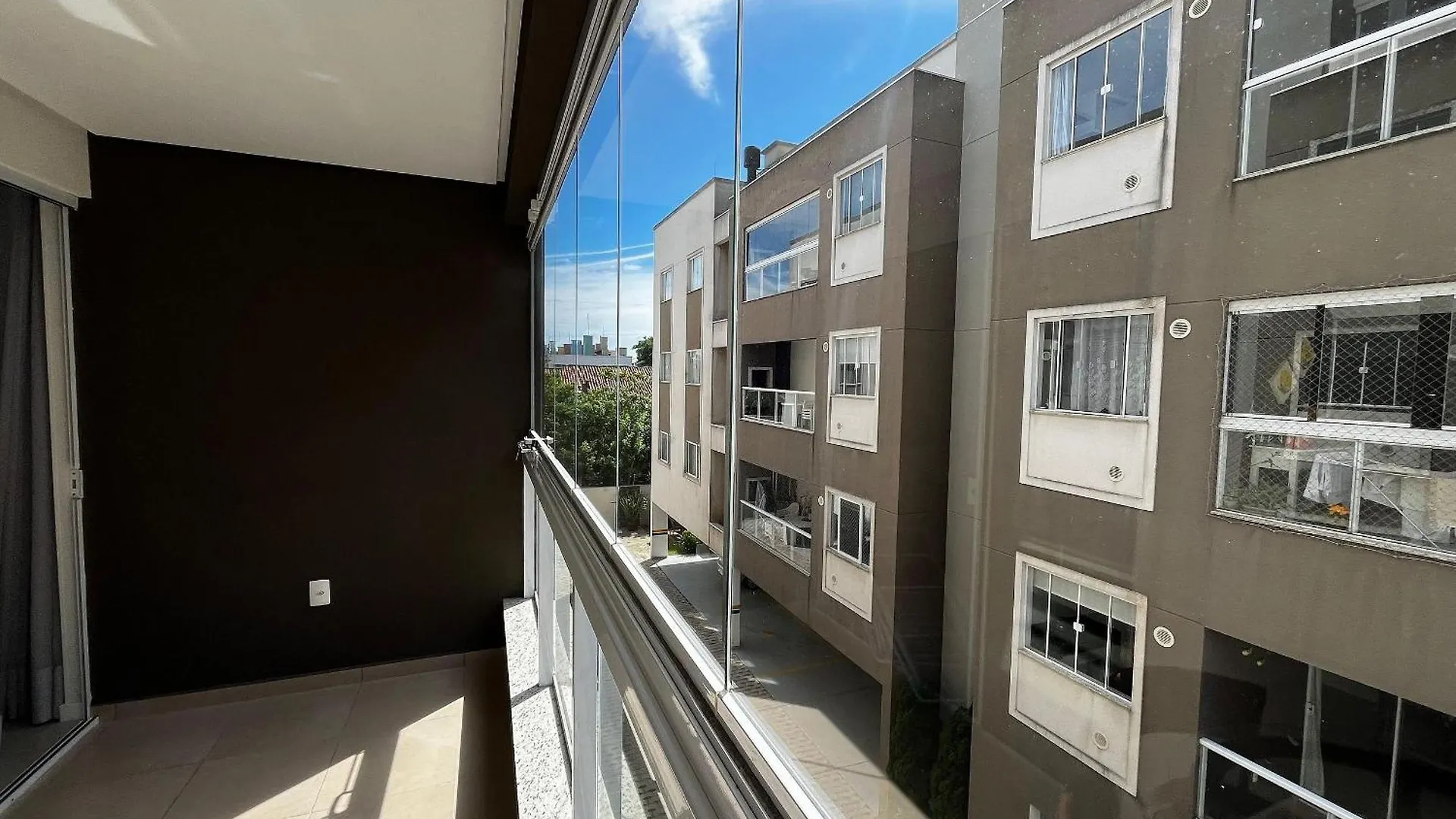 Apartment A91 - Varadero - Apartamento De 02 Dormitorios Em Bombas. Bombinhas